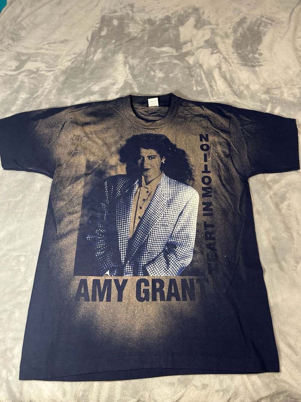 Vintage 1990 Amy Grant Heart In Motion Tour T-Shirt Size XL Navy
